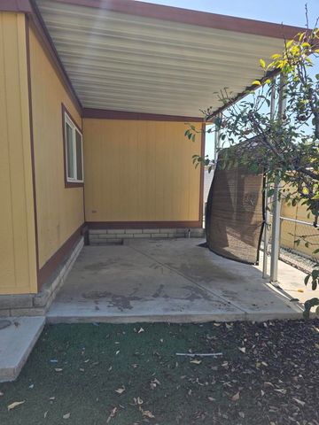 626 N Dearborn 192, Redlands, CA 92374