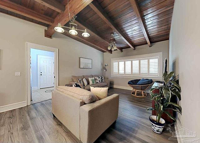 1215 Ariola Dr, Pensacola Beach, FL 32561