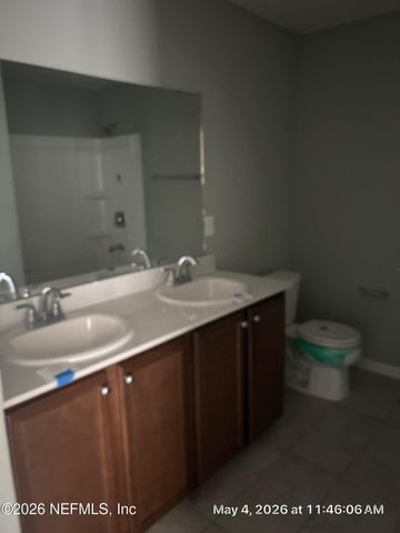 9711 SKYDIVE Court, Jacksonville, FL 32221
