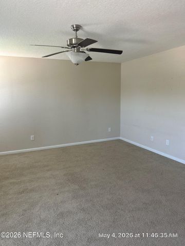 9711 SKYDIVE Court, Jacksonville, FL 32221