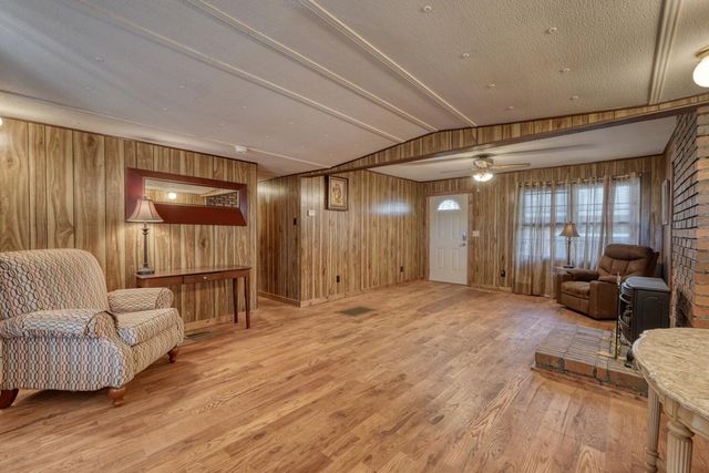 431 Clear Creek Rd, Ellijay, GA 30536