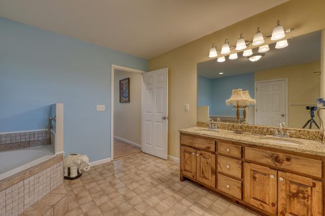 431 Clear Creek Rd, Ellijay, GA 30536