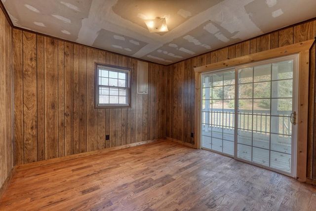 431 Clear Creek Rd, Ellijay, GA 30536