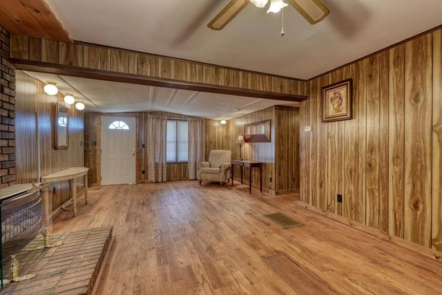 431 Clear Creek Rd, Ellijay, GA 30536