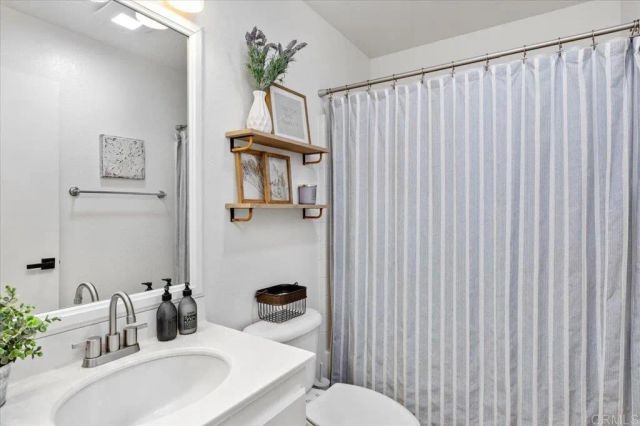 338 Spring Canyon Way, Oceanside, CA 92057