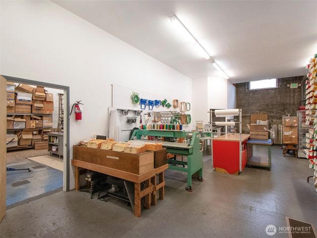 114 E Front Street, Port Angeles, WA 98362