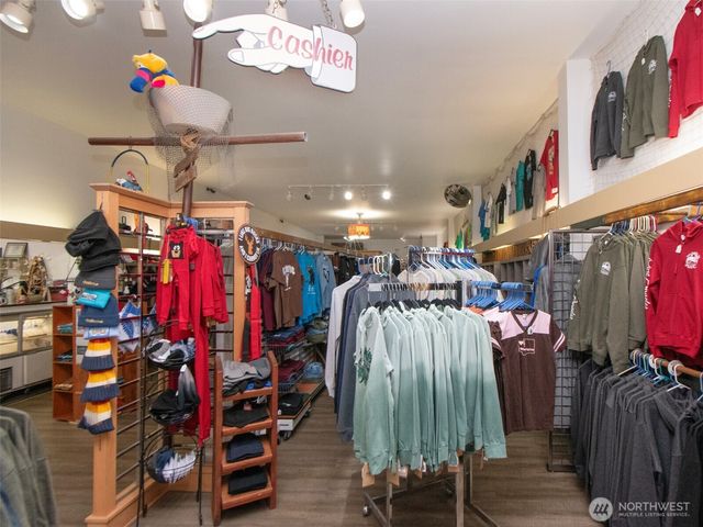 114 E Front Street, Port Angeles, WA 98362