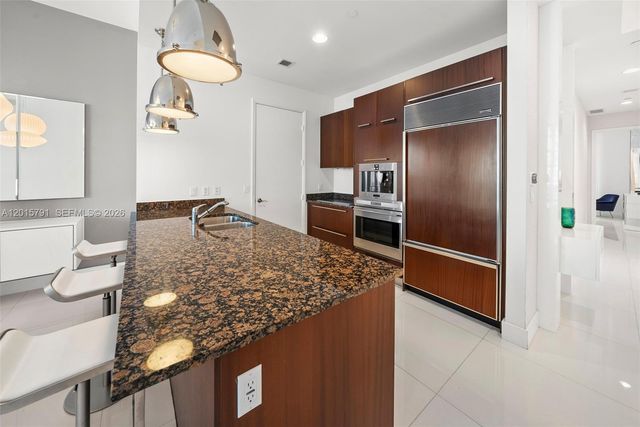 15901 Collins Ave 3302, Sunny Isles Beach, FL 33160