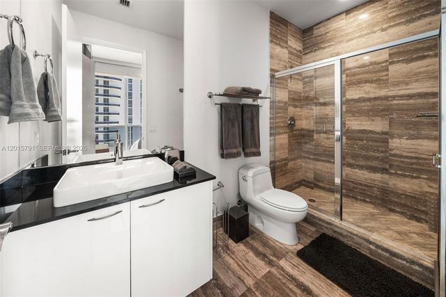 15901 Collins Ave 3302, Sunny Isles Beach, FL 33160
