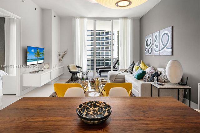 15901 Collins Ave 3302, Sunny Isles Beach, FL 33160