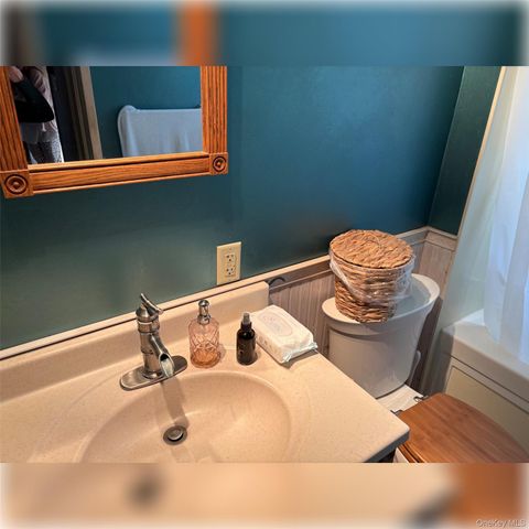 20 Jay Street, Ronkonkoma, NY 11779