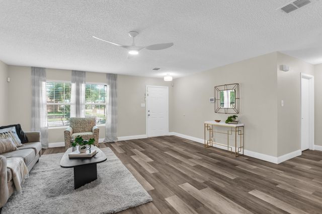 821 Mill Branch Drive, Garland, TX 75040