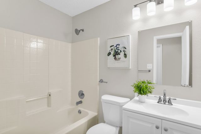 821 Mill Branch Drive, Garland, TX 75040