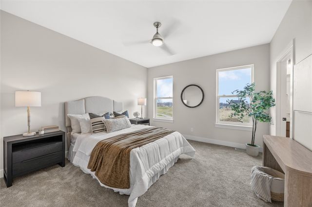 225 McCarran Avenue NE, Cedar Rapids, IA 52402