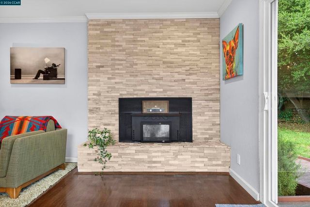 73 Pine Hill Dr, El Sobrante, CA 94803