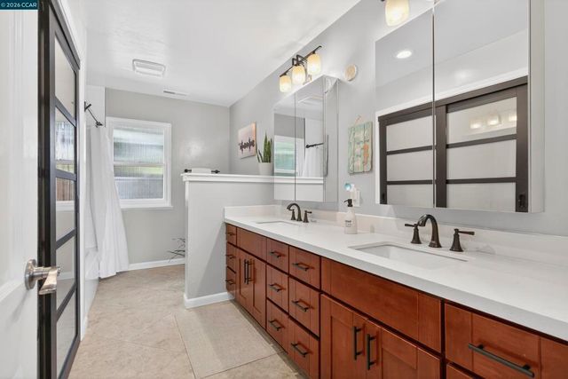 73 Pine Hill Dr, El Sobrante, CA 94803