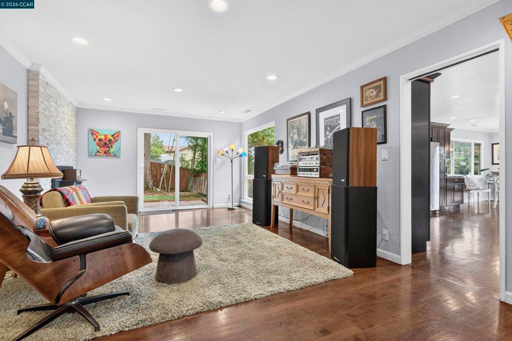 Image 29 of property listing at 73 Pine Hill Dr, El Sobrante, CA 94803