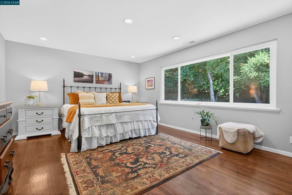 Image 33 of property listing at 73 Pine Hill Dr, El Sobrante, CA 94803