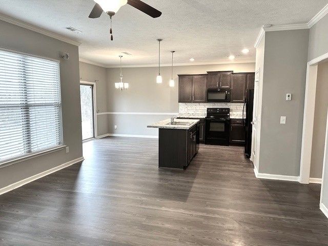 140 Annapolis Bend Cir, Hendersonville, TN 37075