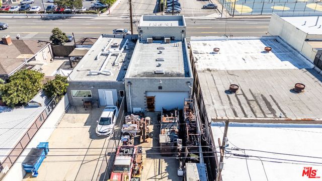 12621 Prairie Avenue, Hawthorne, CA 90250