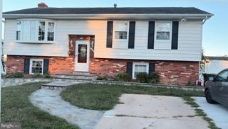 6805 SUNSET TER, Lanham, MD 20706