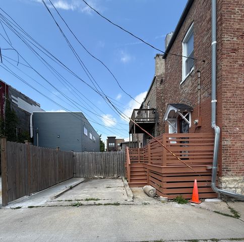 2451 W Jackson Boulevard, Chicago, IL 60612