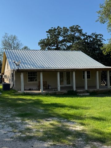 21825 PRIEST RD, Elmendorf, TX 78112