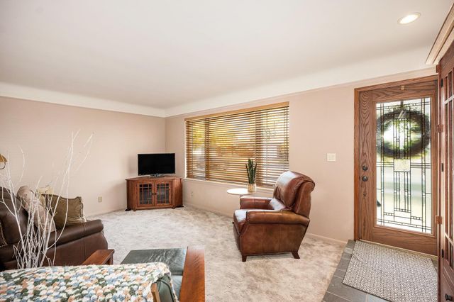 29649 Dover Avenue, Warren, MI 48088