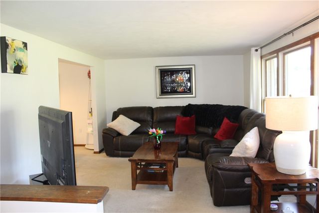 2407 Willow Drive, Murrysville, PA 15632