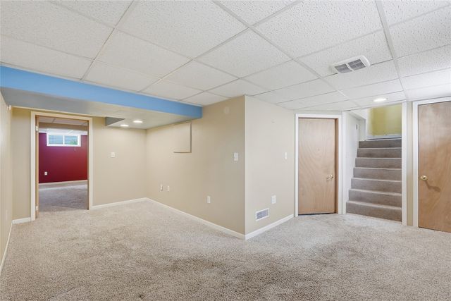 1614 J Avenue NE, Cedar Rapids, IA 52402