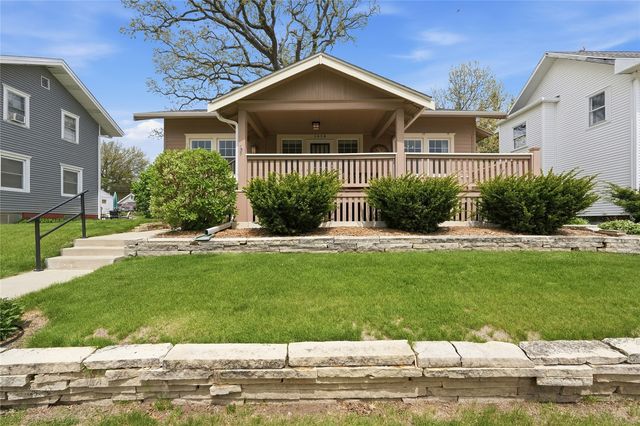 1614 J Avenue NE, Cedar Rapids, IA 52402