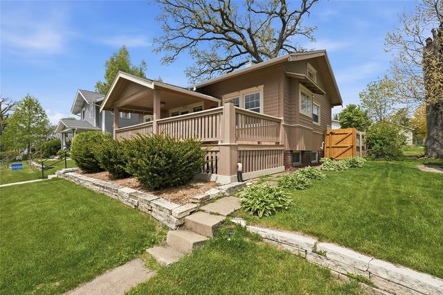 1614 J Avenue NE, Cedar Rapids, IA 52402