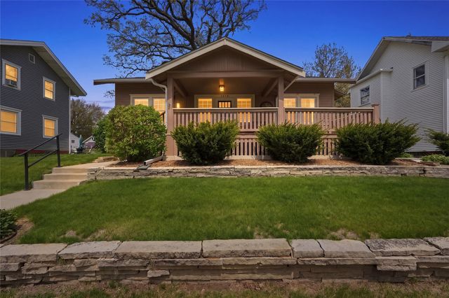 1614 J Avenue NE, Cedar Rapids, IA 52402