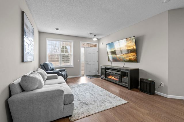 2504 Country View Drive, Northfield, MN 55057