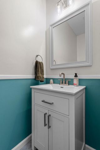 2504 Country View Drive, Northfield, MN 55057