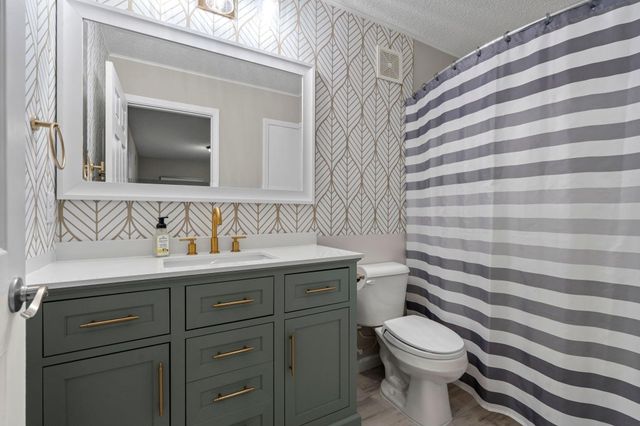 2504 Country View Drive, Northfield, MN 55057