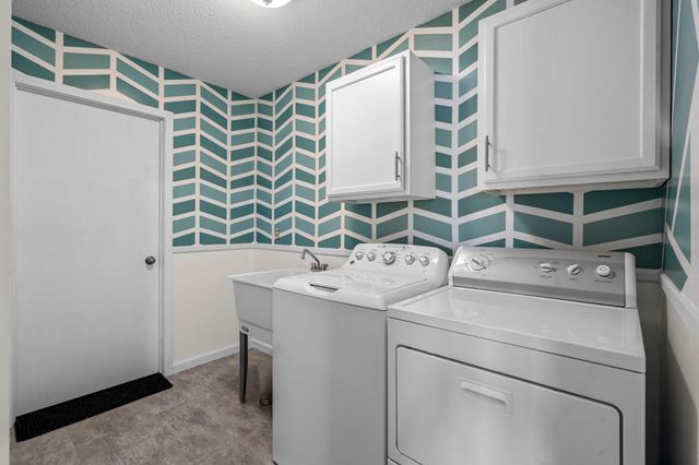 2504 Country View Drive, Northfield, MN 55057