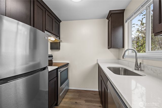 2902 N Carr, Tacoma, WA 98403