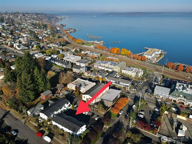 2902 N Carr, Tacoma, WA 98403