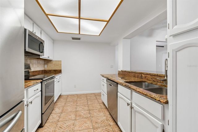 11670 81ST PLACE, Seminole, FL 33772