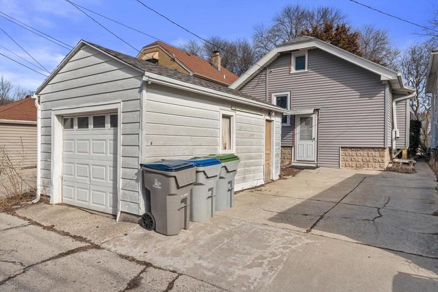 3137 S Pine AVENUE, Milwaukee, WI 53207