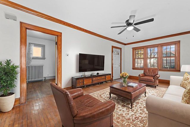 3137 S Pine AVENUE, Milwaukee, WI 53207