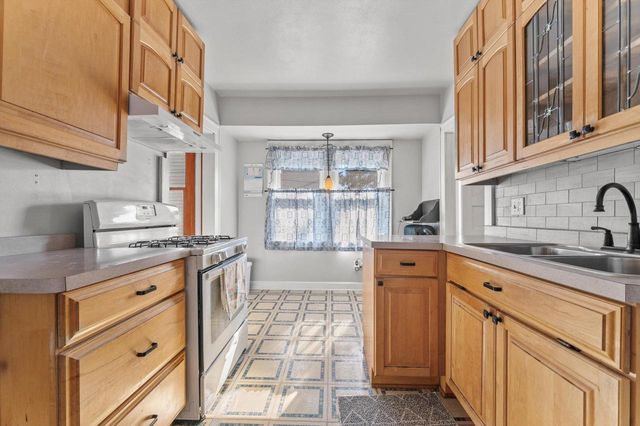 3137 S Pine AVENUE, Milwaukee, WI 53207