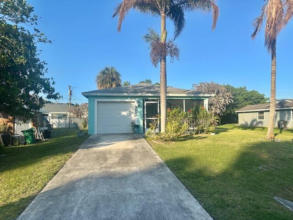5010 Birch Drive, Fort Pierce, FL 34982