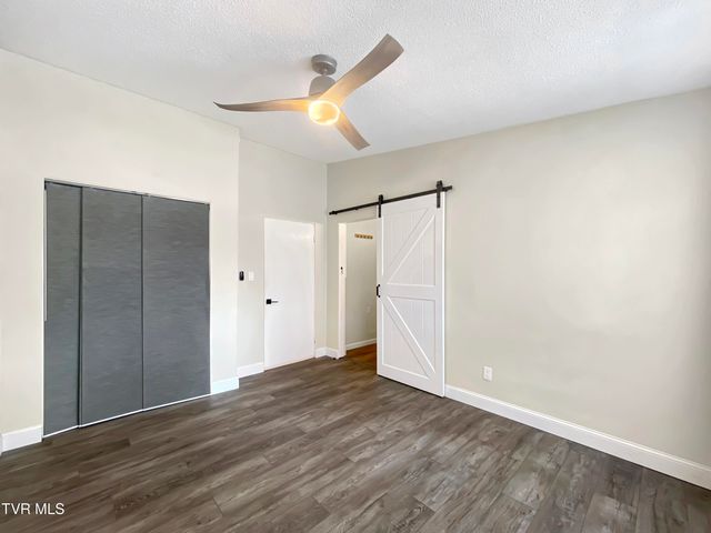 2315 Larkspur Drive, Johnson City, TN 37604