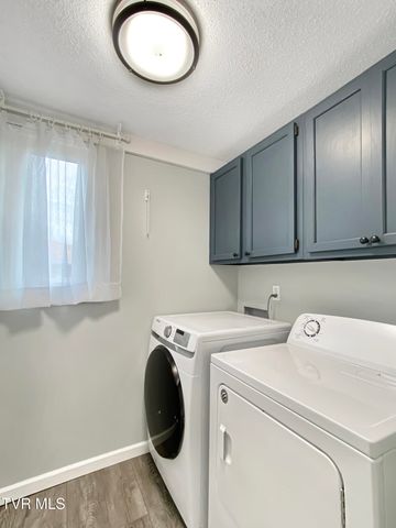 2315 Larkspur Drive, Johnson City, TN 37604