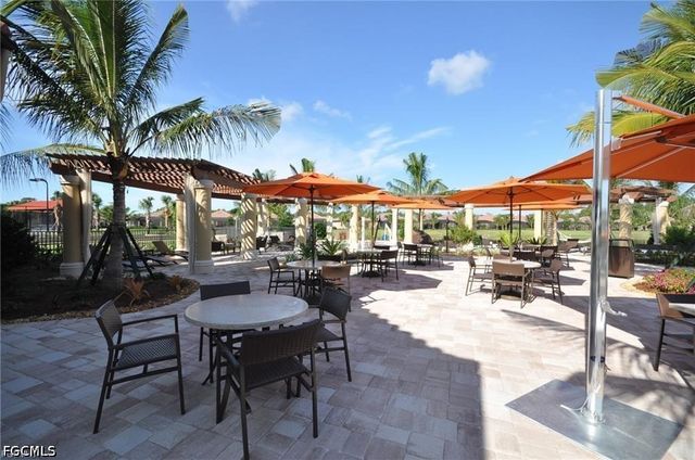 9584 Trevi CT 5214, Naples, FL 34113