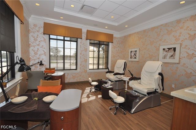 9584 Trevi CT 5214, Naples, FL 34113