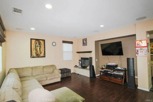 19914 Christopher, Saugus, CA 91350