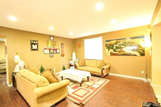 19914 Christopher, Saugus, CA 91350